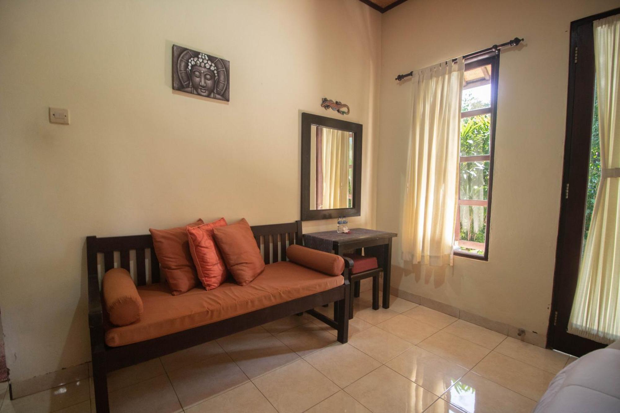 Giri Sari Guest House Pemuteran  Exterior photo