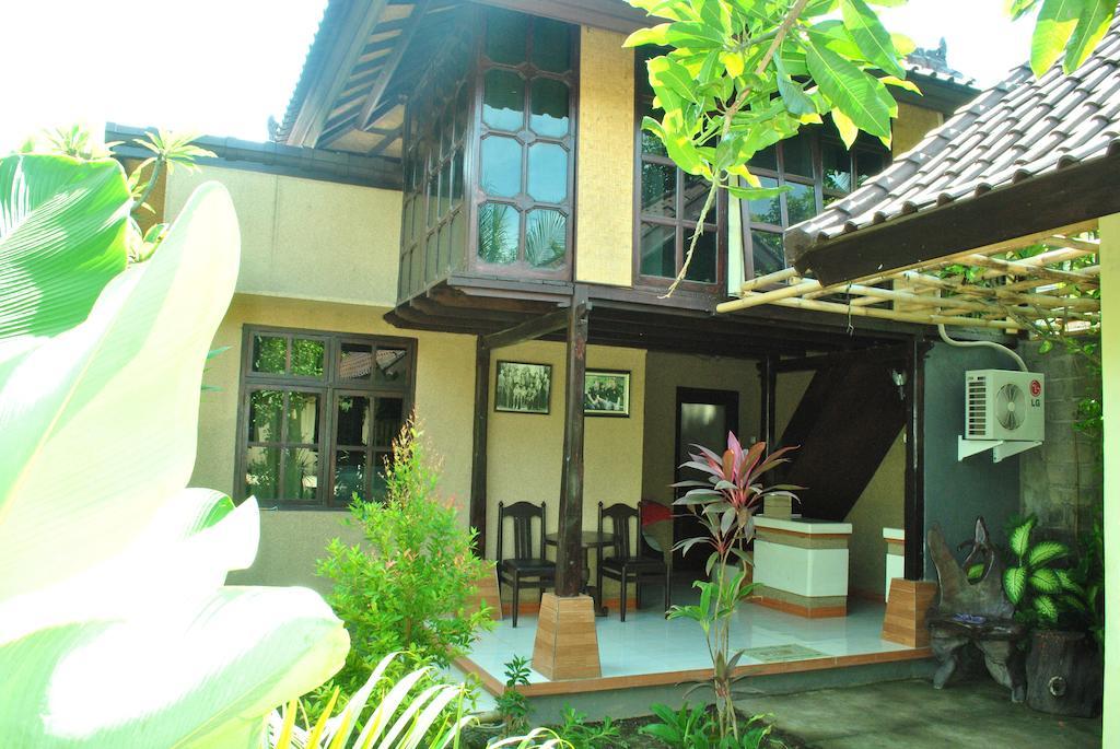 Giri Sari Guest House Pemuteran  Exterior photo